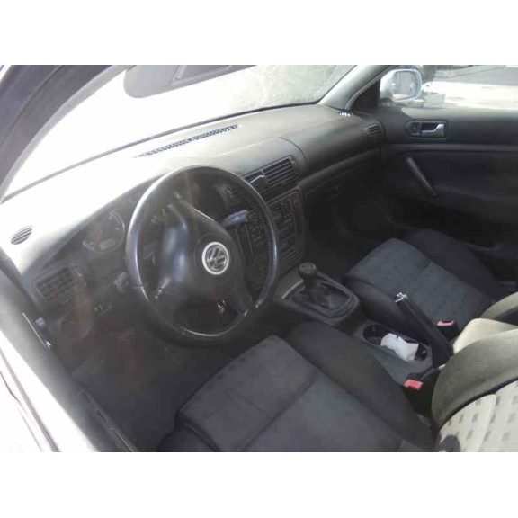 volkswagen passat berlina (3b3) del año 2003