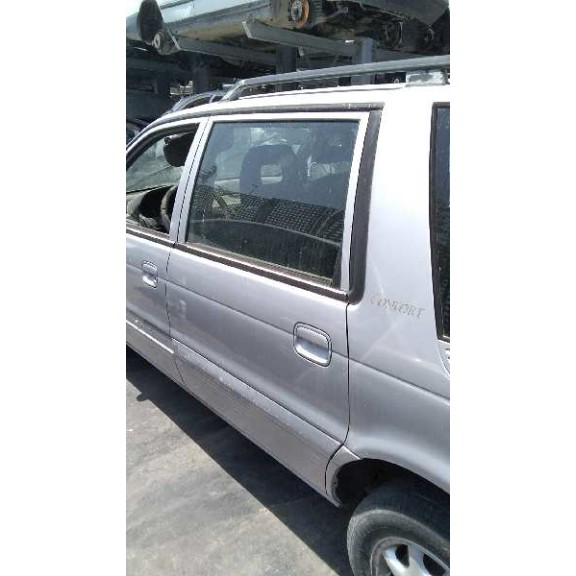 mitsubishi santamo (hyundai) del año 2000