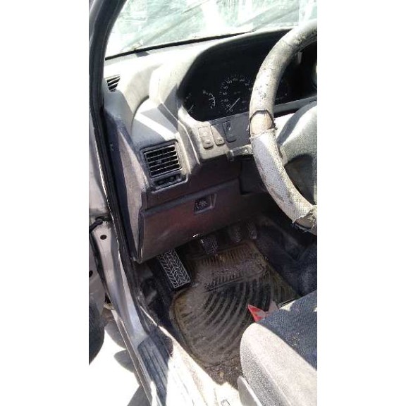 mitsubishi santamo (hyundai) del año 2000