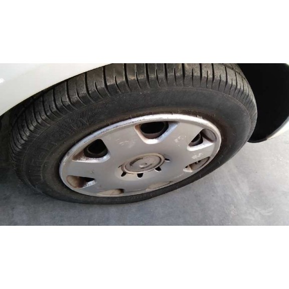 volkswagen polo (9n1) del año 2003