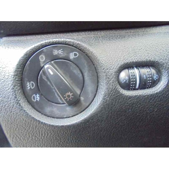 volkswagen passat berlina (3b3) del año 2003