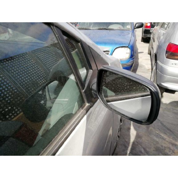 toyota yaris del año 2010