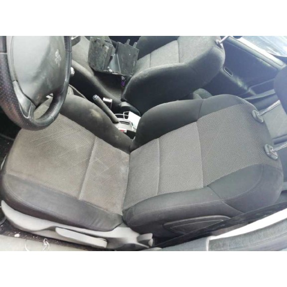 peugeot 207 del año 2007