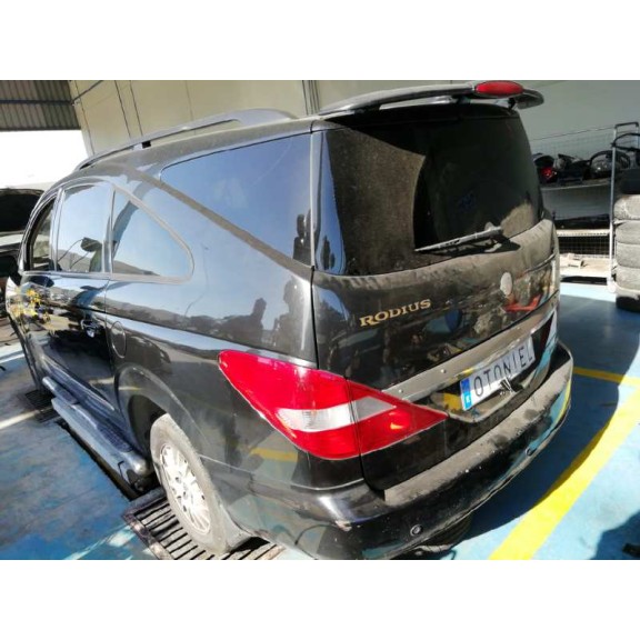 ssangyong rodius del año 2006