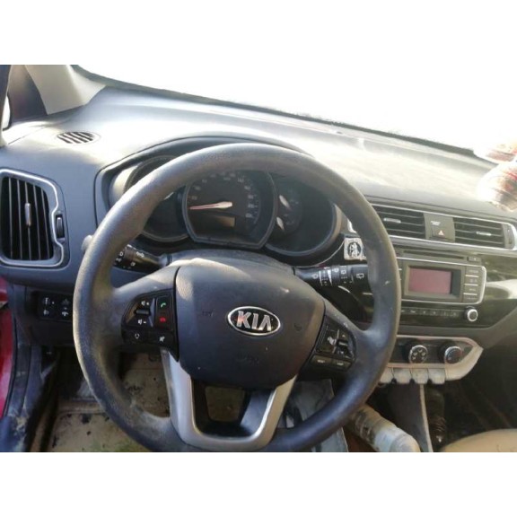 kia rio (yb) del año 2016