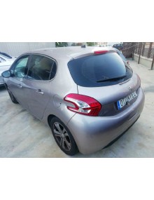 peugeot 208 del año 2012