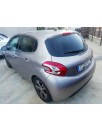 peugeot 208 del año 2012