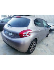 peugeot 208 del año 2012 2