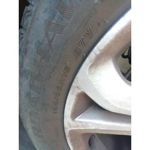 peugeot 208 del año 2012