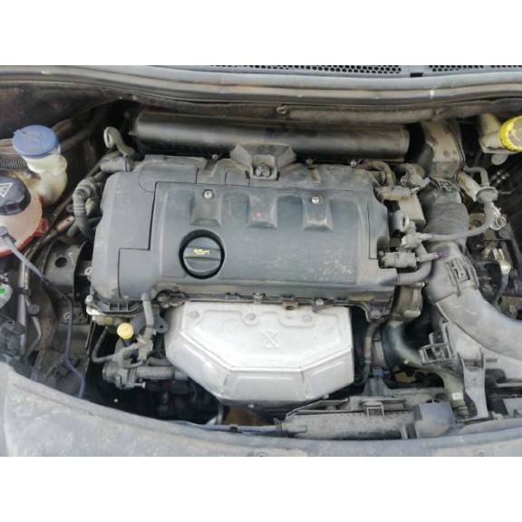 peugeot 208 del año 2012