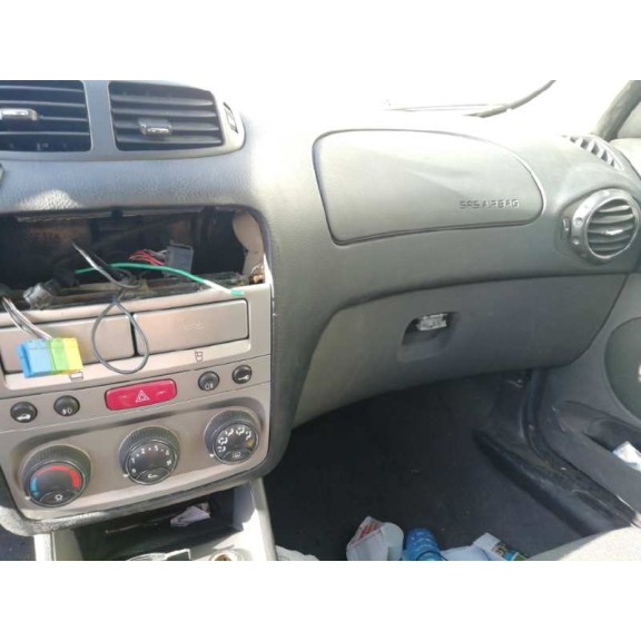 alfa romeo 147 (190) del año 2006