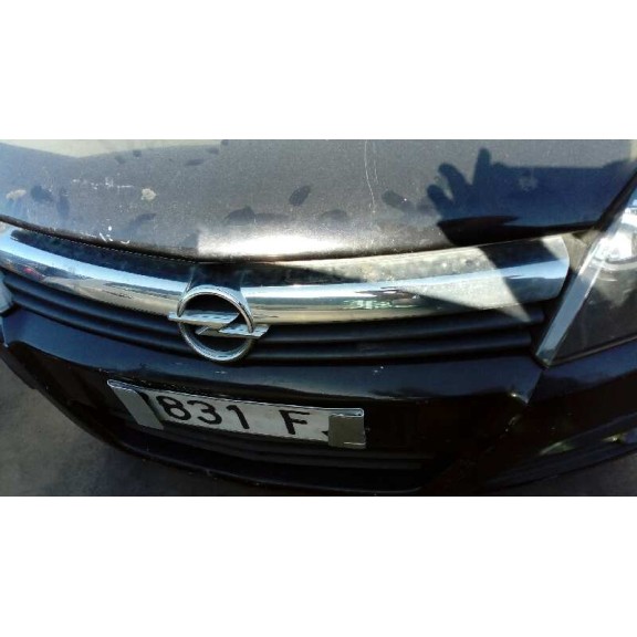 opel astra h berlina del año 2006