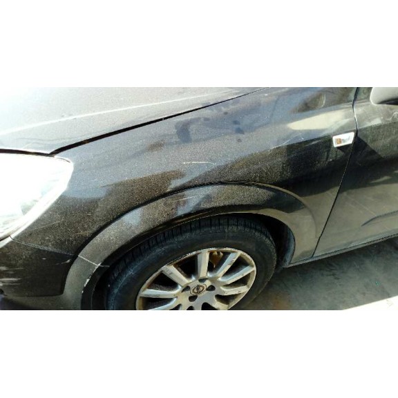 opel astra h berlina del año 2006