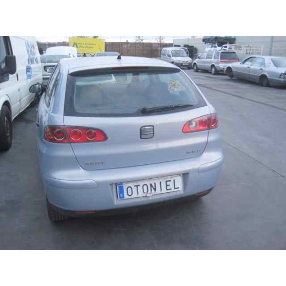 seat ibiza (6l1) del año 2003