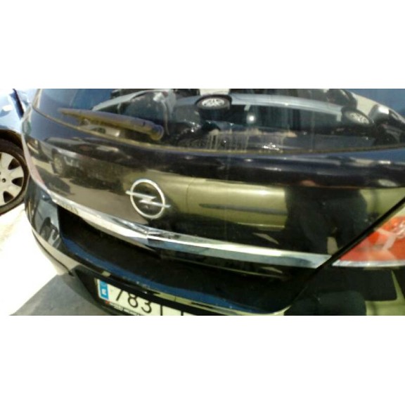 opel astra h berlina del año 2006