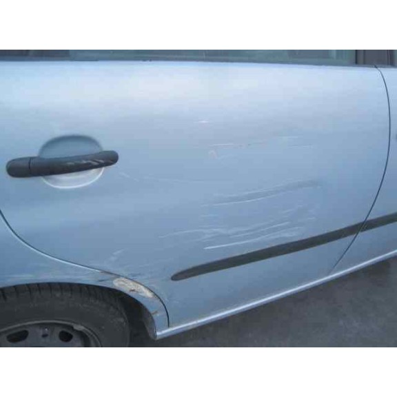 seat ibiza (6l1) del año 2003