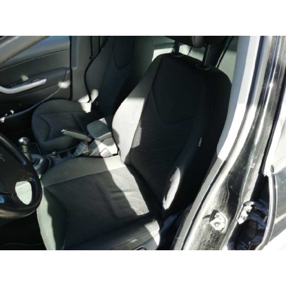 peugeot 308 del año 2008