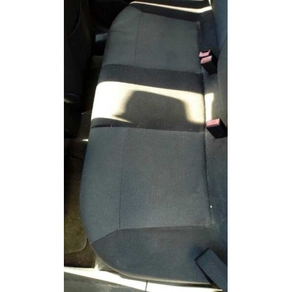 opel astra h berlina del año 2006