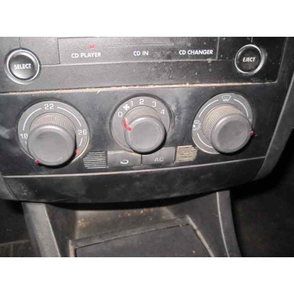 seat ibiza (6l1) del año 2003