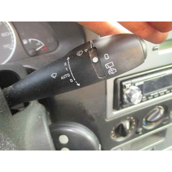 citroën xsara berlina del año 2003