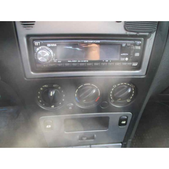 citroën xsara berlina del año 2003