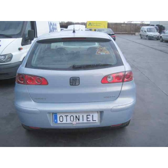 seat ibiza (6l1) del año 2003