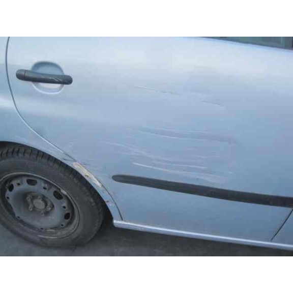 seat ibiza (6l1) del año 2003