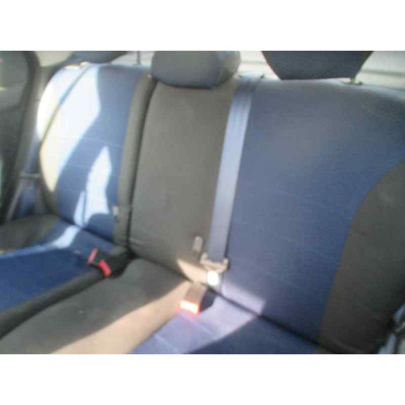 citroën xsara berlina del año 2003