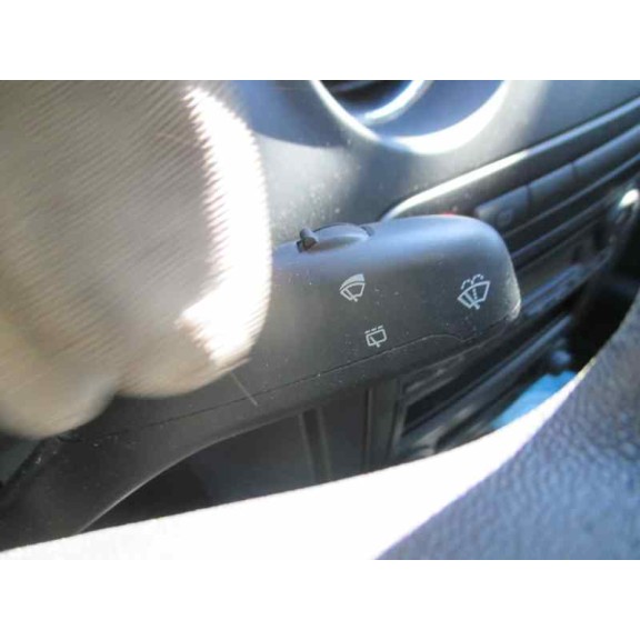 seat ibiza (6l1) del año 2008