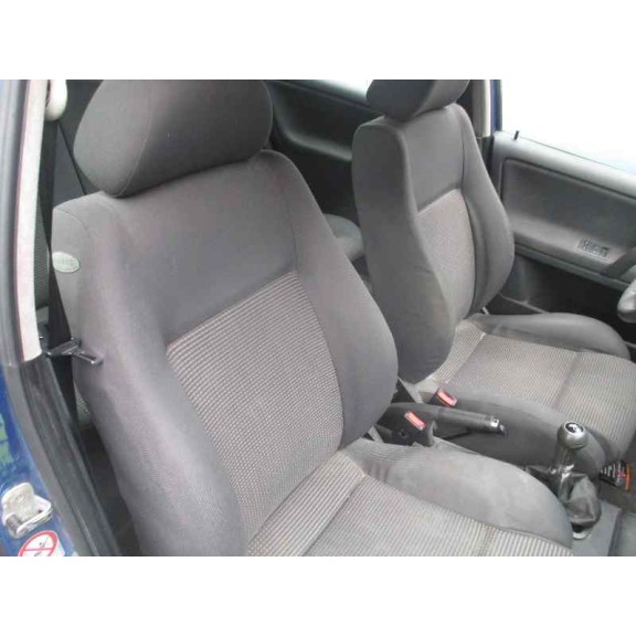 volkswagen polo berlina (6n2) del año 2000