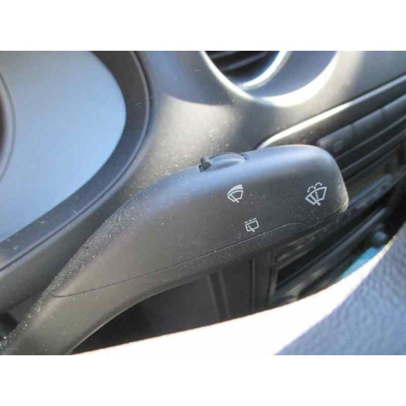 seat ibiza (6l1) del año 2008