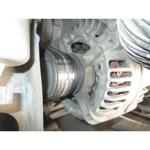 volkswagen polo berlina (6n2) del año 2000