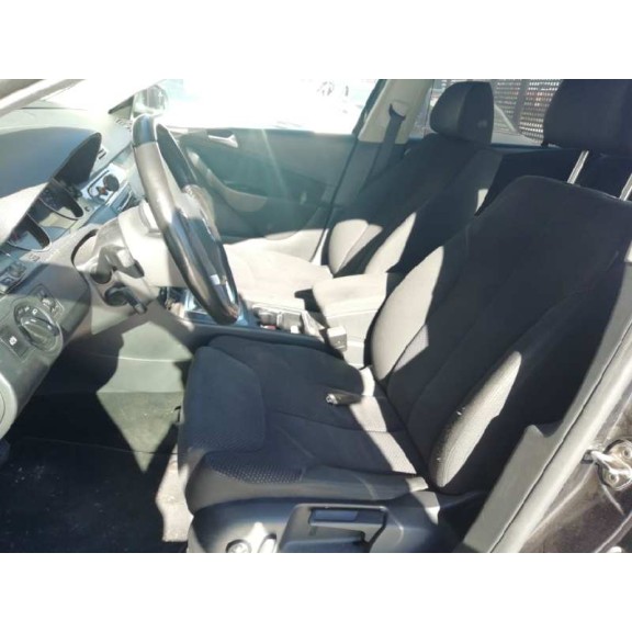 volkswagen passat berlina (3c2) del año 2009