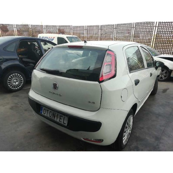 fiat punto (evo) (199) del año 2012
