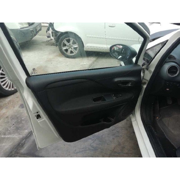 fiat punto (evo) (199) del año 2012