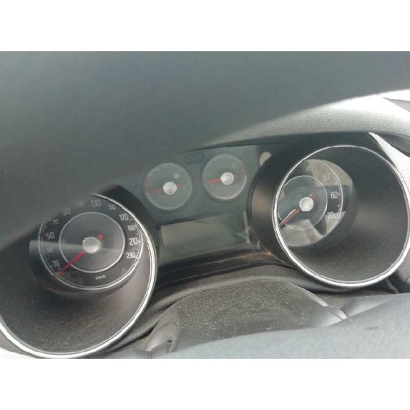 fiat punto (evo) (199) del año 2012