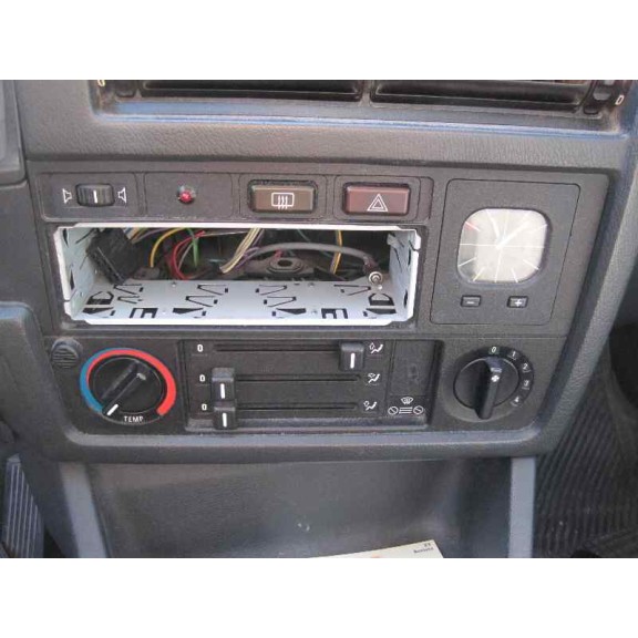 bmw serie 3 berlina (e30) del año 1987