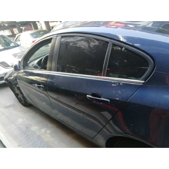 opel insignia berlina del año 2014