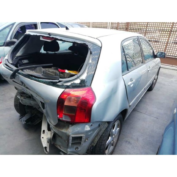 toyota corolla (e12) del año 2003