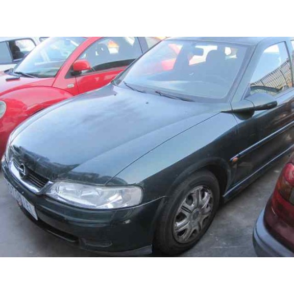 opel vectra b berlina del año 1999