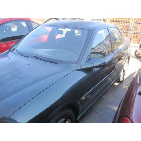 opel vectra b berlina del año 1999