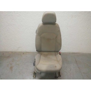 ASIENTO DELANTERO DERECHO 3 PUERTAS MANUAL