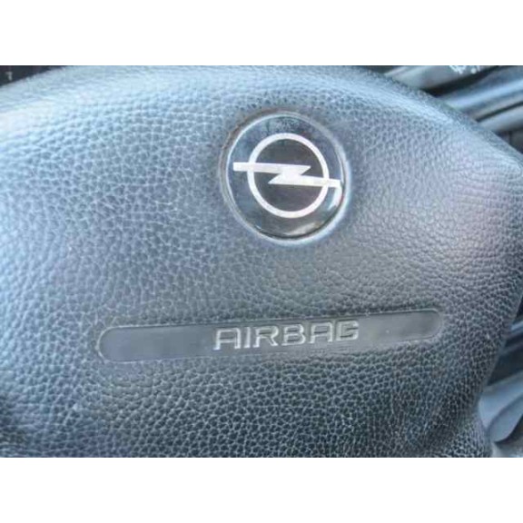 opel vectra b berlina del año 1999