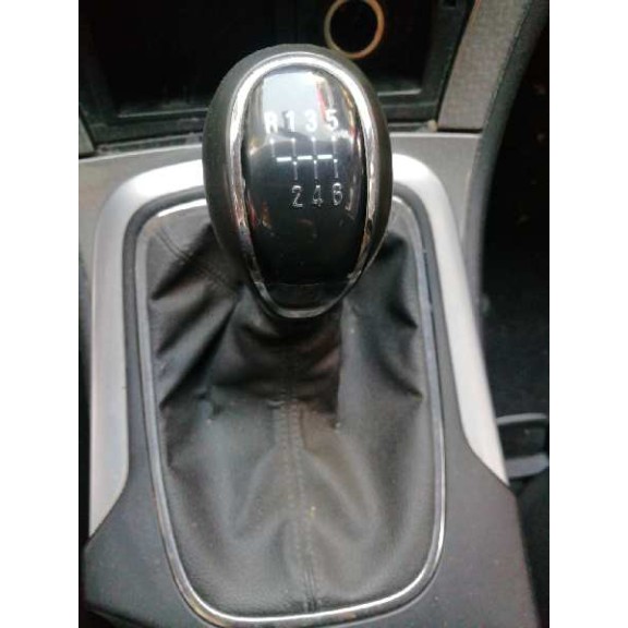 opel insignia berlina del año 2014