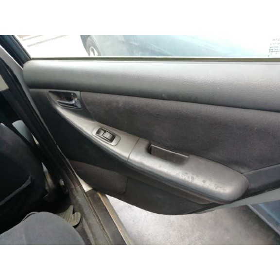 toyota corolla (e12) del año 2003