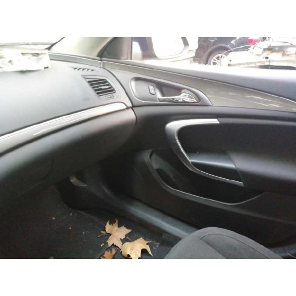 opel insignia berlina del año 2014