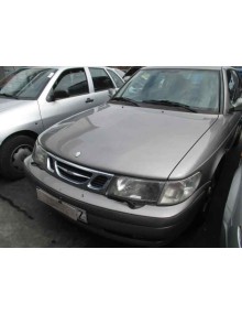 saab 9-3 berlina del año 2001