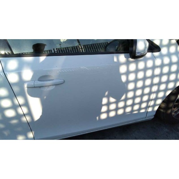 volvo v40 del año 2017