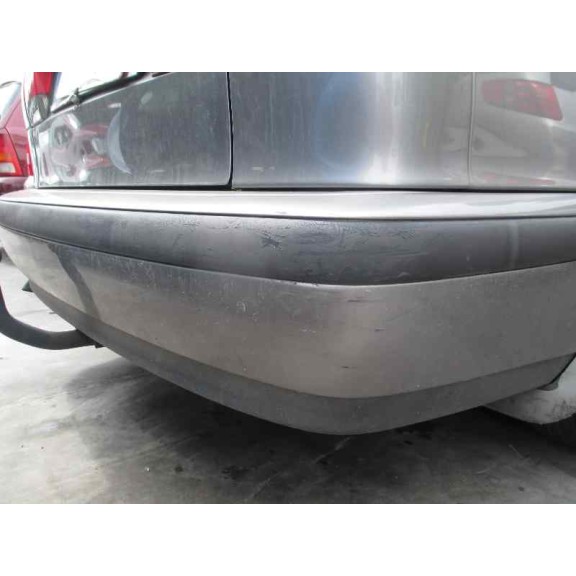 saab 9-3 berlina del año 2001