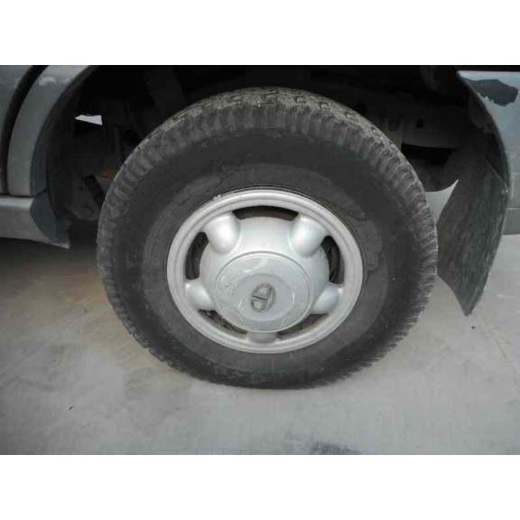 tata safari del año 2001